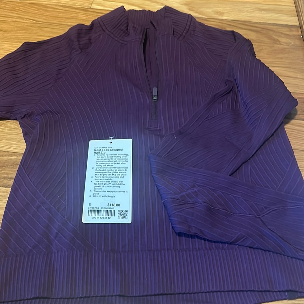Lululemon size 6: Rest Less Cropped Half Zip